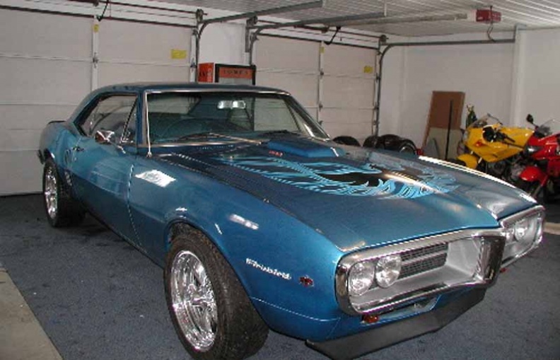 1967_Bright_Blue_Metallic_Pontiac_Firebird_350_Coupe.jpg