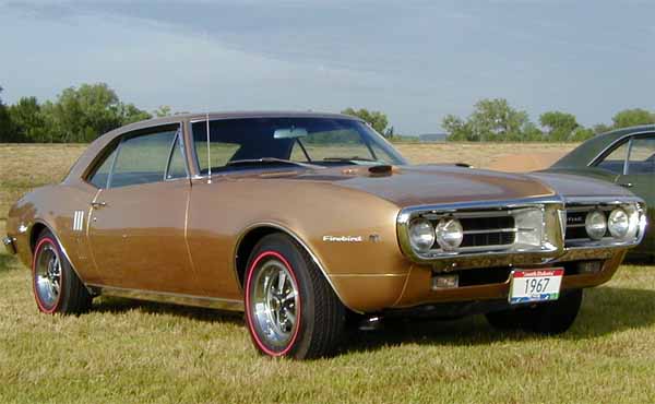 1967_Signet_Gold_Pontiac_Firebird_400_Coupe.jpg