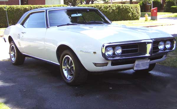 1968_Cameo_White_Pontiac_Firebird_Modified_Coupe.jpg